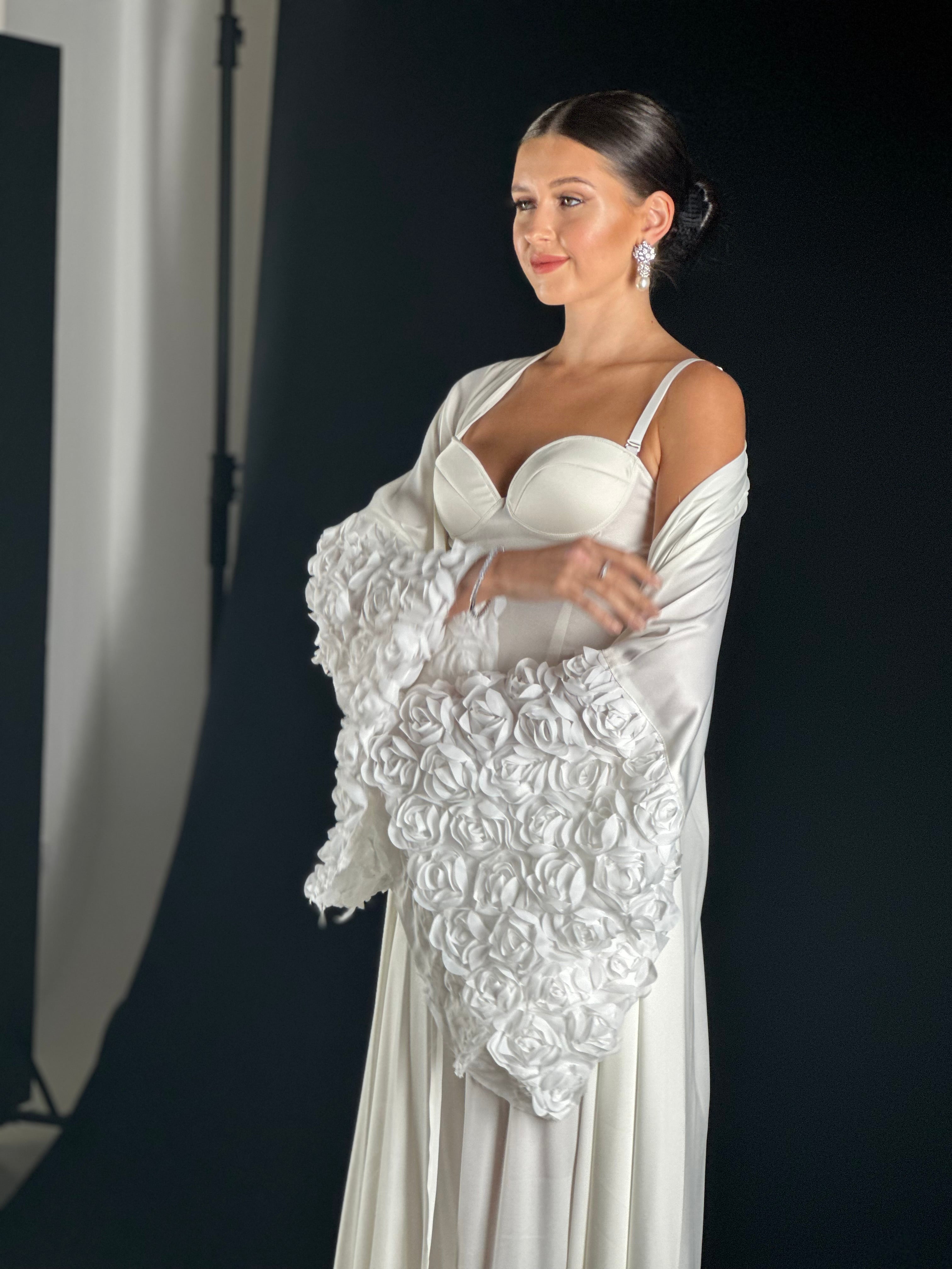 Flora bride