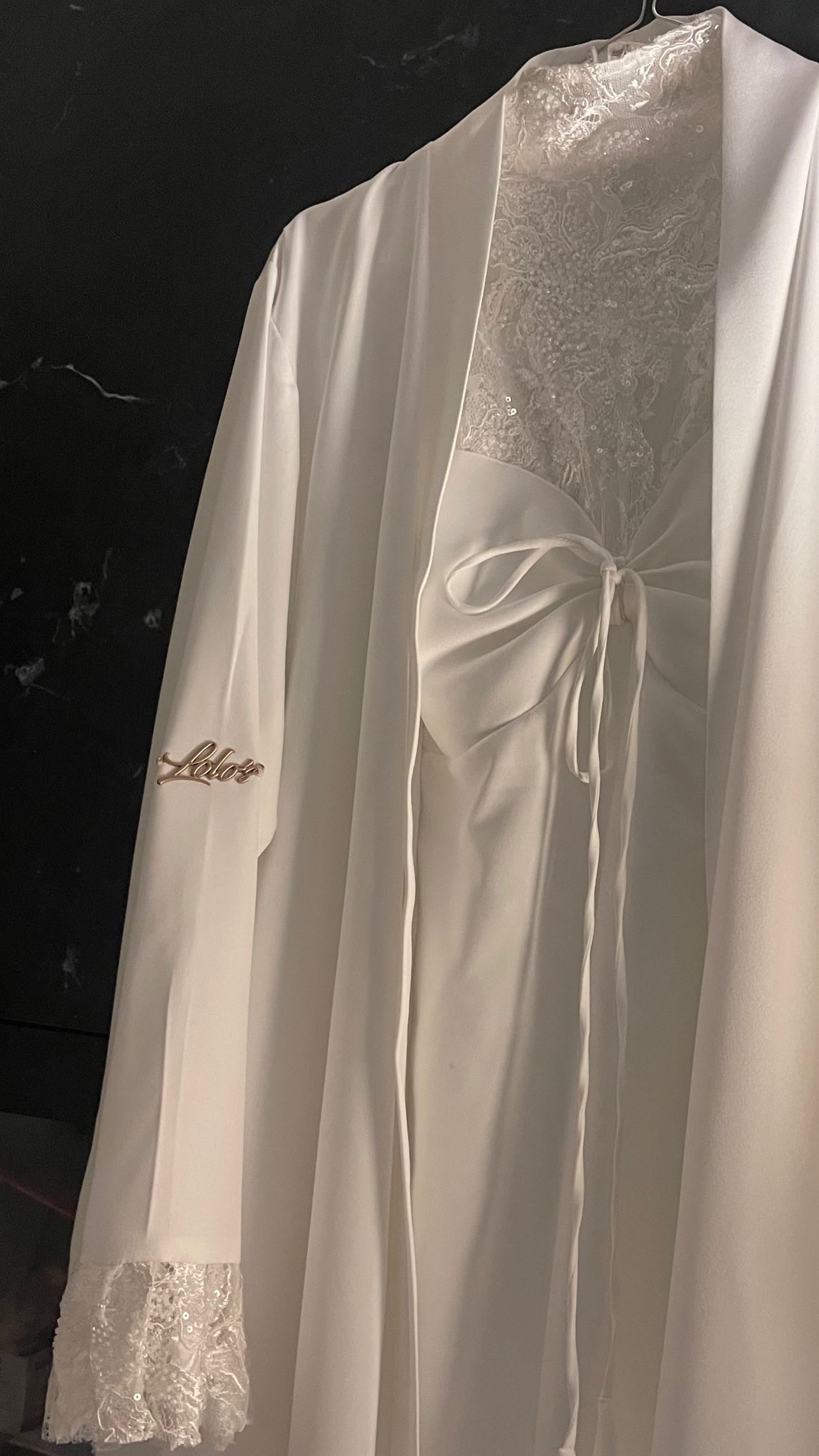 R.Dantail Robe
